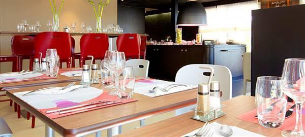 kyriad direct marseille ouest martigues