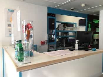 kyriad direct marseille ouest martigues