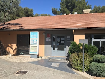 kyriad direct marseille ouest martigues