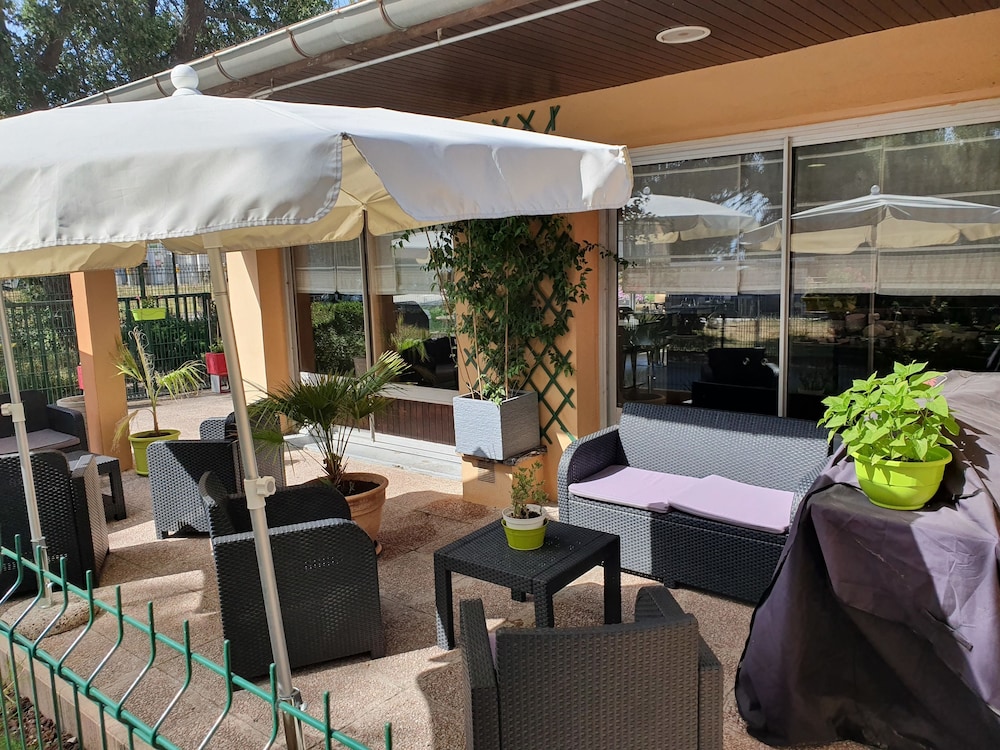 kyriad direct marseille ouest martigues
