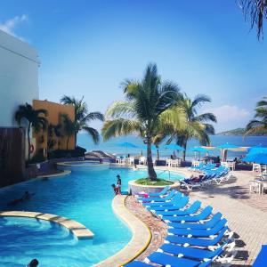 suites las flores beach mazatlan