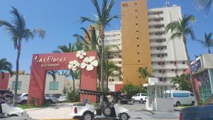 suites las flores beach mazatlan