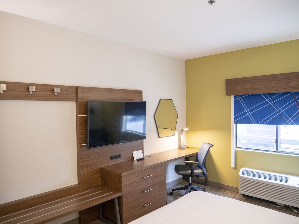 holiday inn express and suites greenville airport by ihg