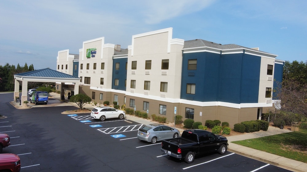holiday inn express and suites greenville airport by ihg