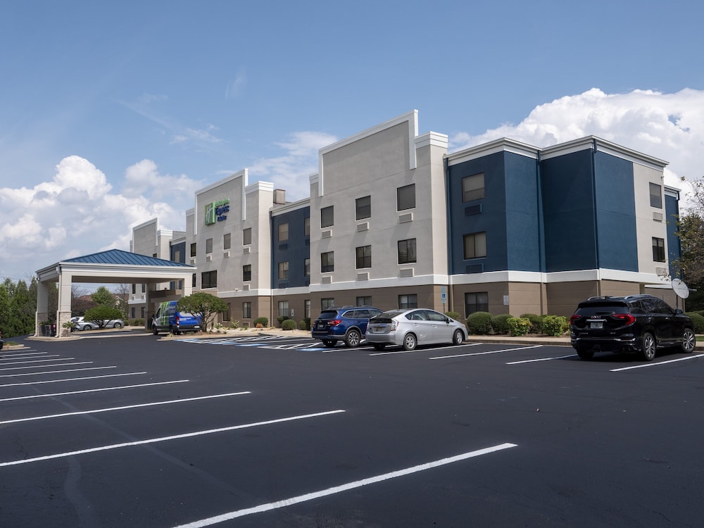 holiday inn express and suites greenville airport by ihg