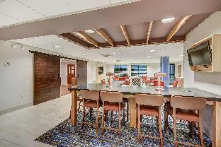 holiday inn express and suites greenville airport by ihg