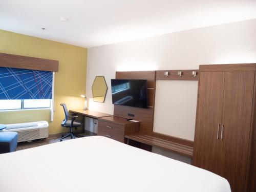 holiday inn express and suites greenville airport by ihg