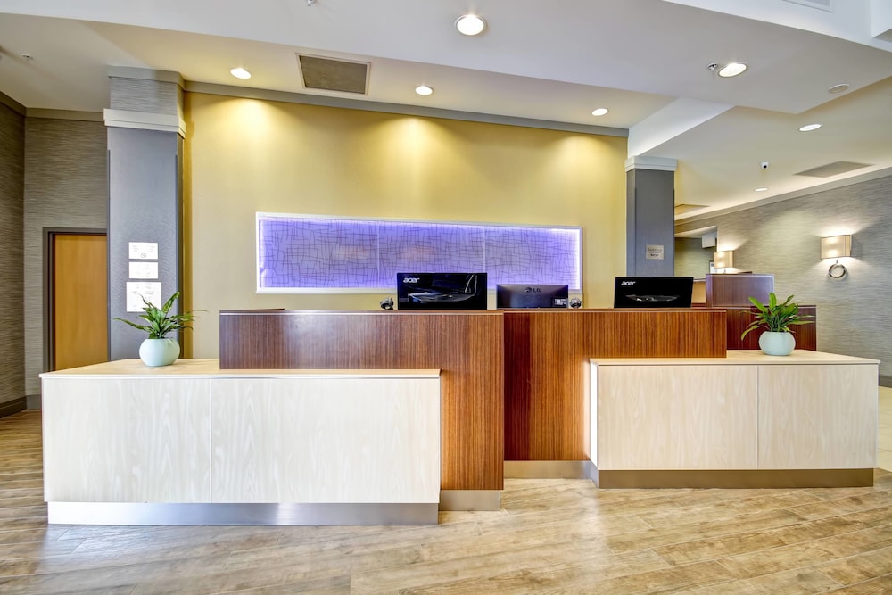 Fairfield Inn & Suites By Marriott Guelph,Kitchener>>Guelph,3 star