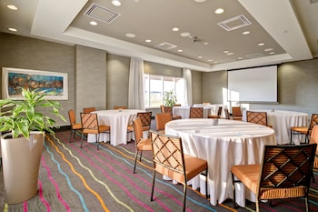 fairfield inn and suites by marriott guelph