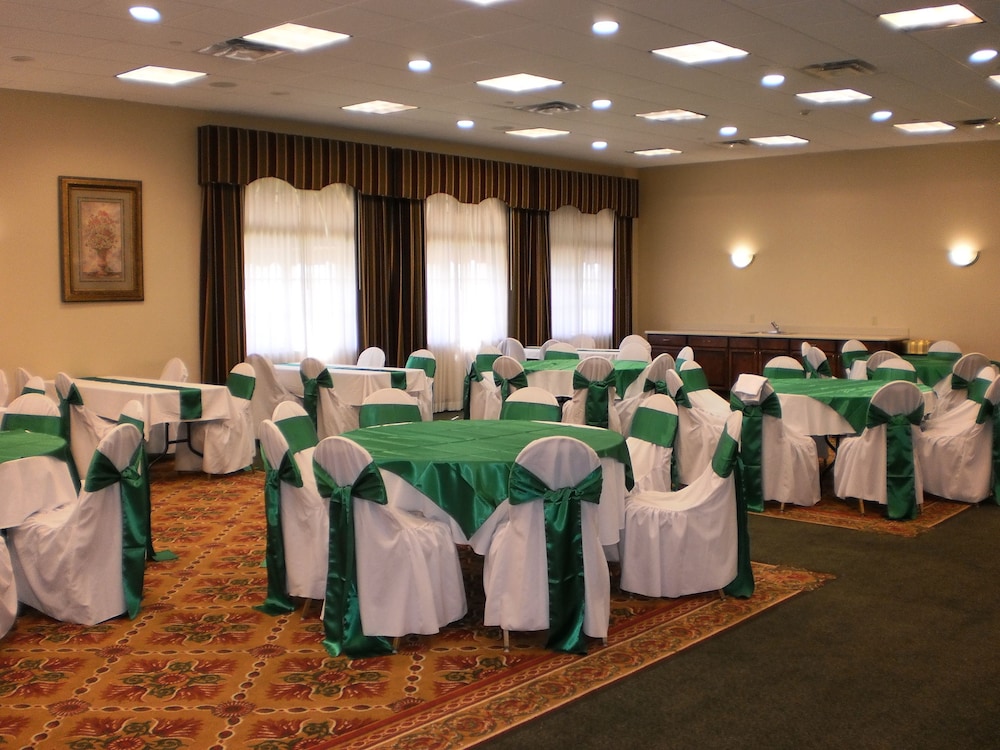 spark by hilton amarillo east