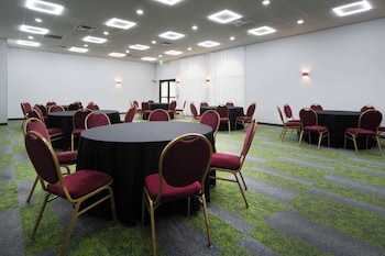 spark by hilton amarillo east