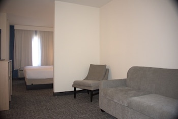 spark by hilton amarillo east