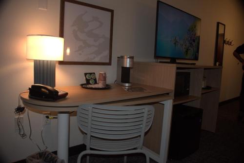 spark by hilton amarillo east