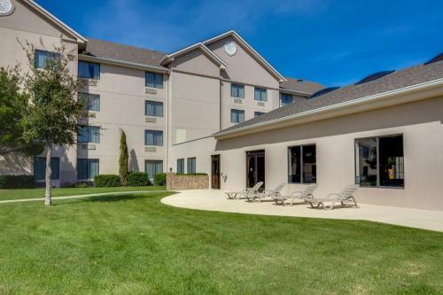 spark by hilton amarillo east