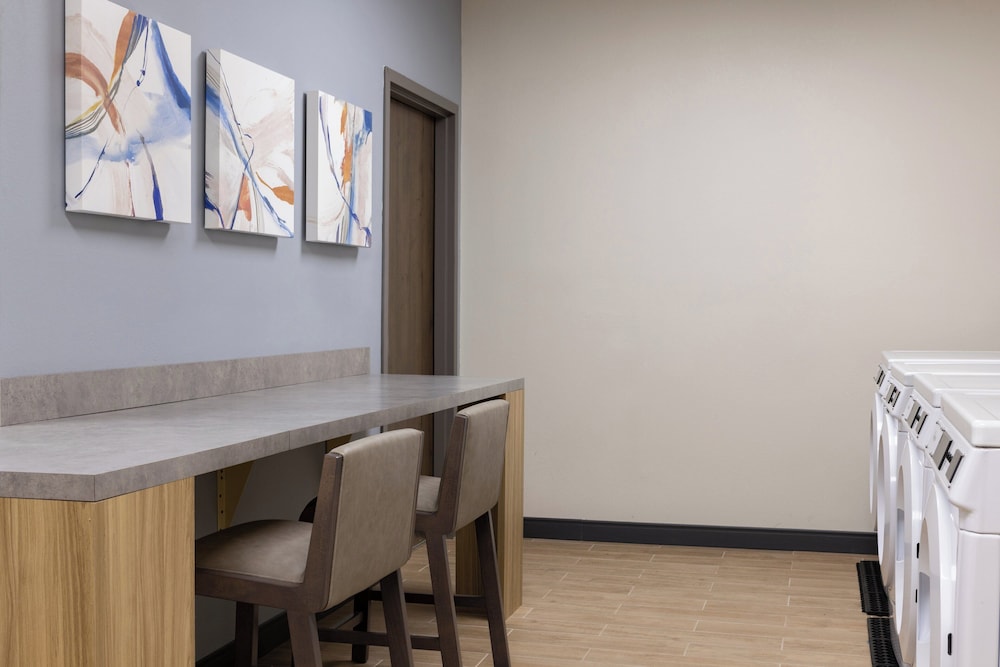 candlewood suites orange by ihg