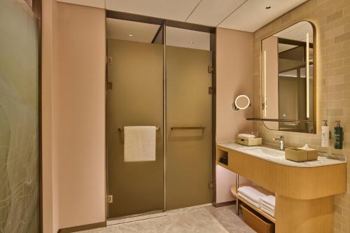 hilton garden inn chongqing yubei central park