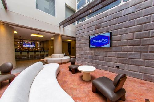 hampton by hilton cusco