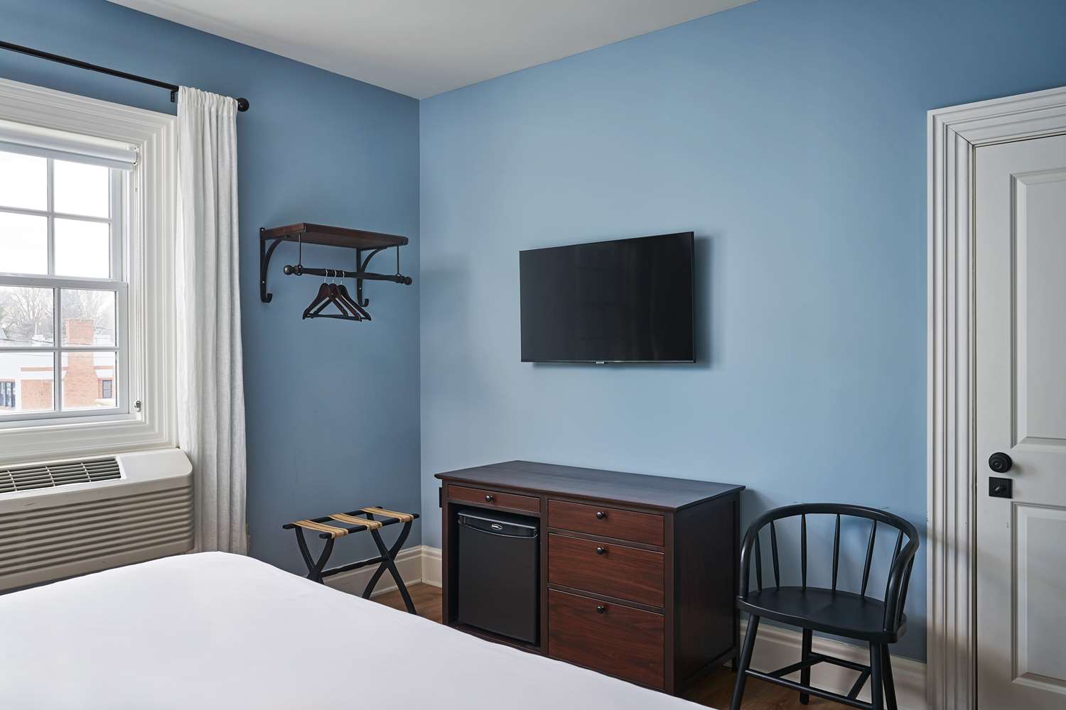 the cadillac house lexington tapestry collection by hilton