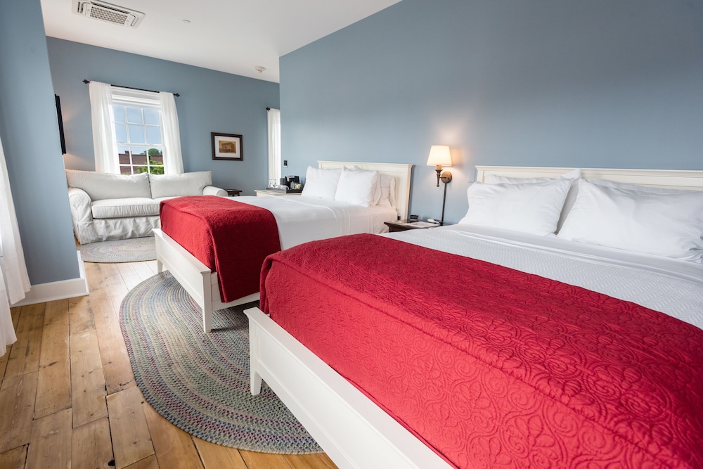 the cadillac house lexington tapestry collection by hilton