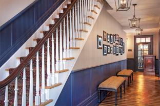 the cadillac house lexington tapestry collection by hilton