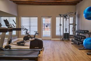the cadillac house lexington tapestry collection by hilton