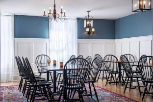 the cadillac house lexington tapestry collection by hilton