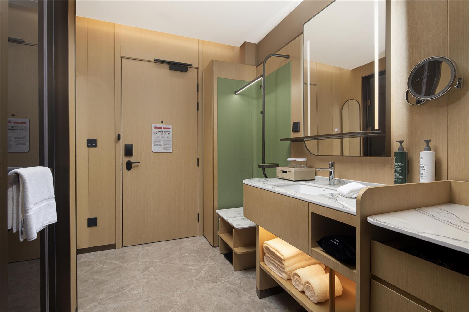 hilton garden inn zhangjiajie tianmen mountain