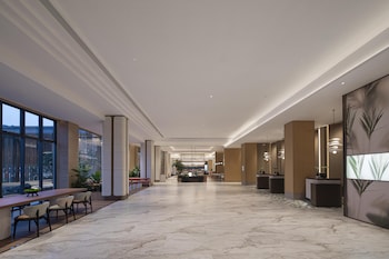 Hilton Garden Inn Zhangjiajie Tianmen Mountain,,4 star