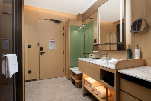 hilton garden inn zhangjiajie tianmen mountain