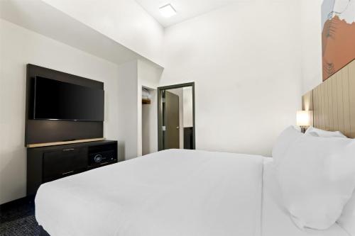 spark by hilton panama city beach