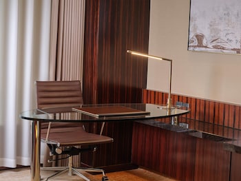 hilton harbin exhibition center