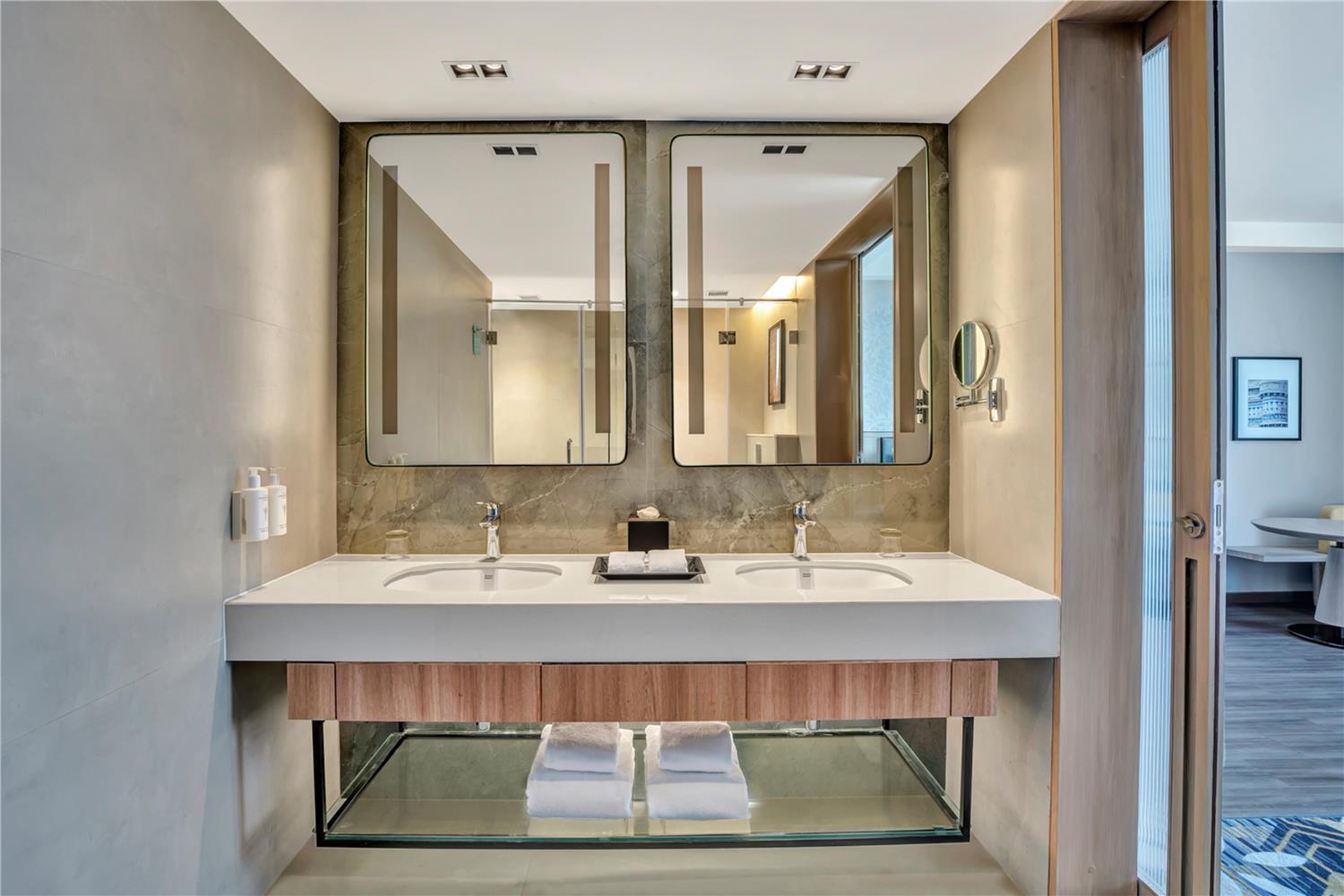 hilton garden inn jabalpur