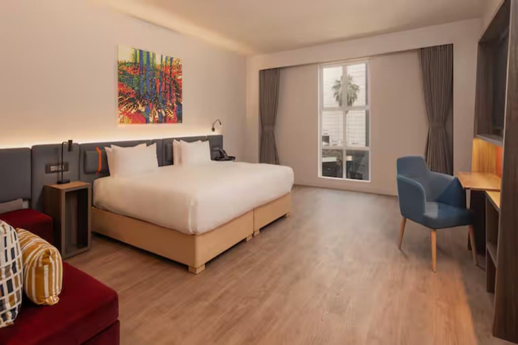 hampton by hilton sandton grayston