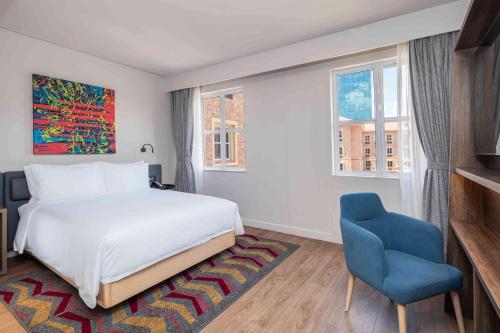 hampton by hilton sandton grayston