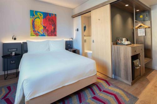 hampton by hilton sandton grayston