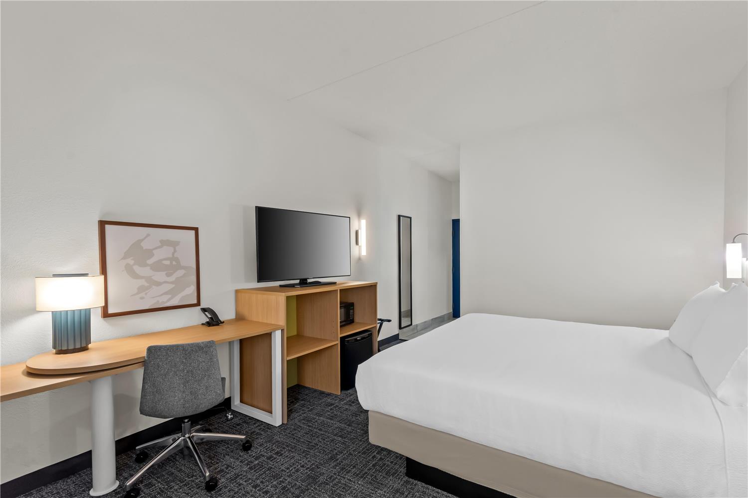 spark by hilton lexington hamburg
