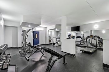 spark by hilton lexington hamburg
