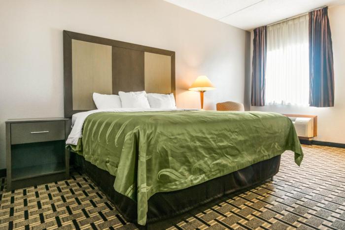 spark by hilton lexington hamburg