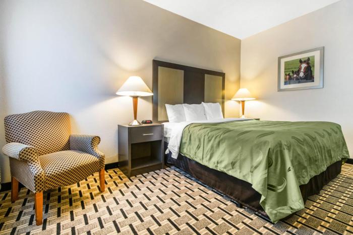 spark by hilton lexington hamburg