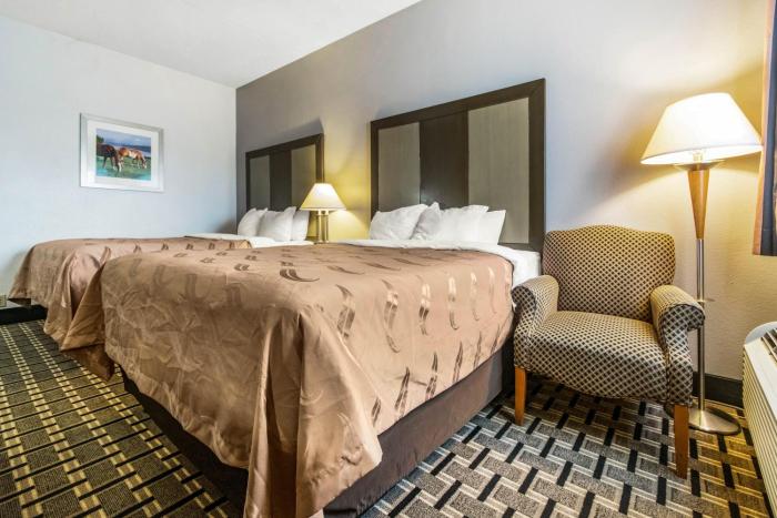 spark by hilton lexington hamburg