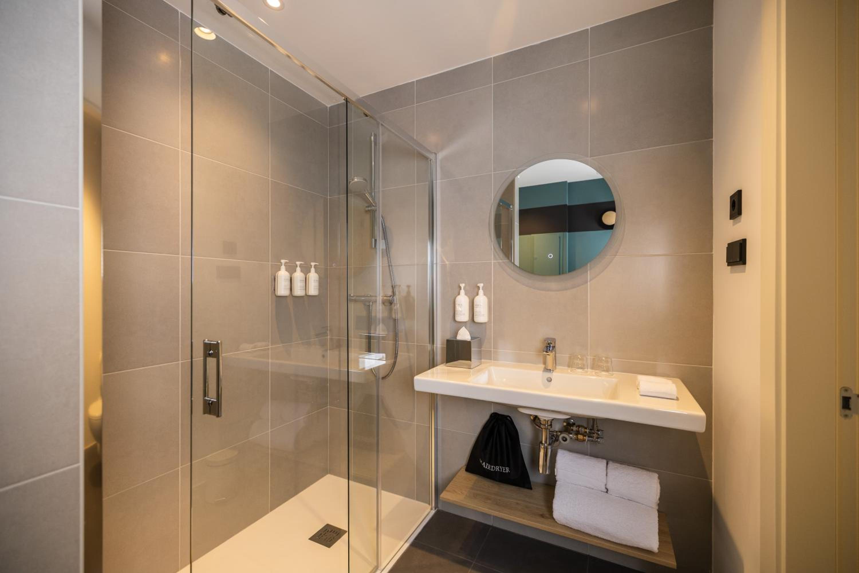 spark by hilton madrid alcala