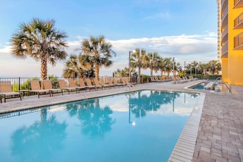 Hilton Grand Vacations At Anderson Ocean Club,2600 North Ocean Boulevard,  Sc, United States Of America,3 star