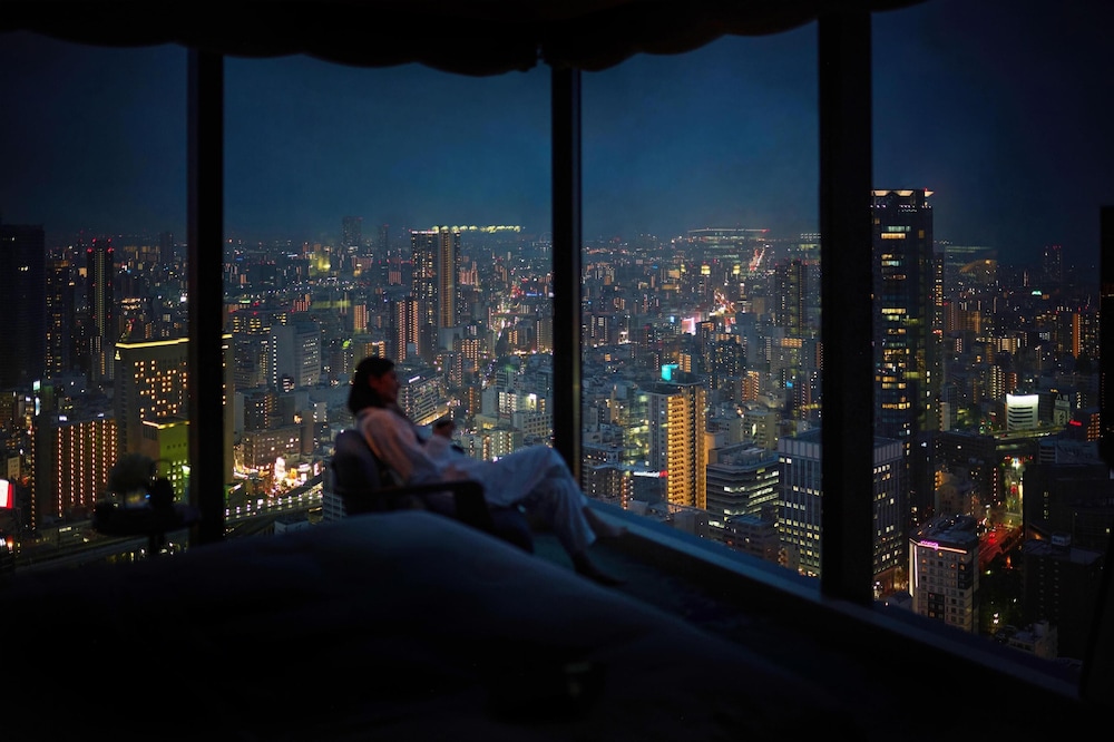 waldorf astoria osaka