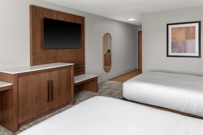 doubletree by hilton owatonna