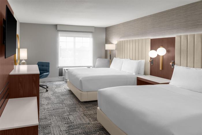 doubletree by hilton owatonna