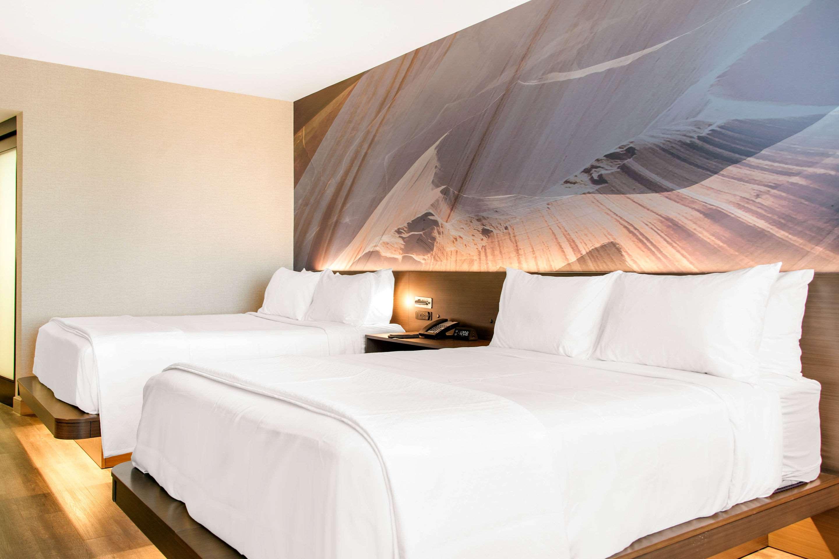 Hilton Garden Inn North Phoenix Scottsdale,,3 star