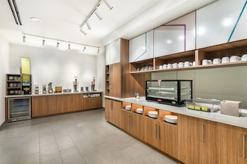 home2 suites by hilton harrisonburg university