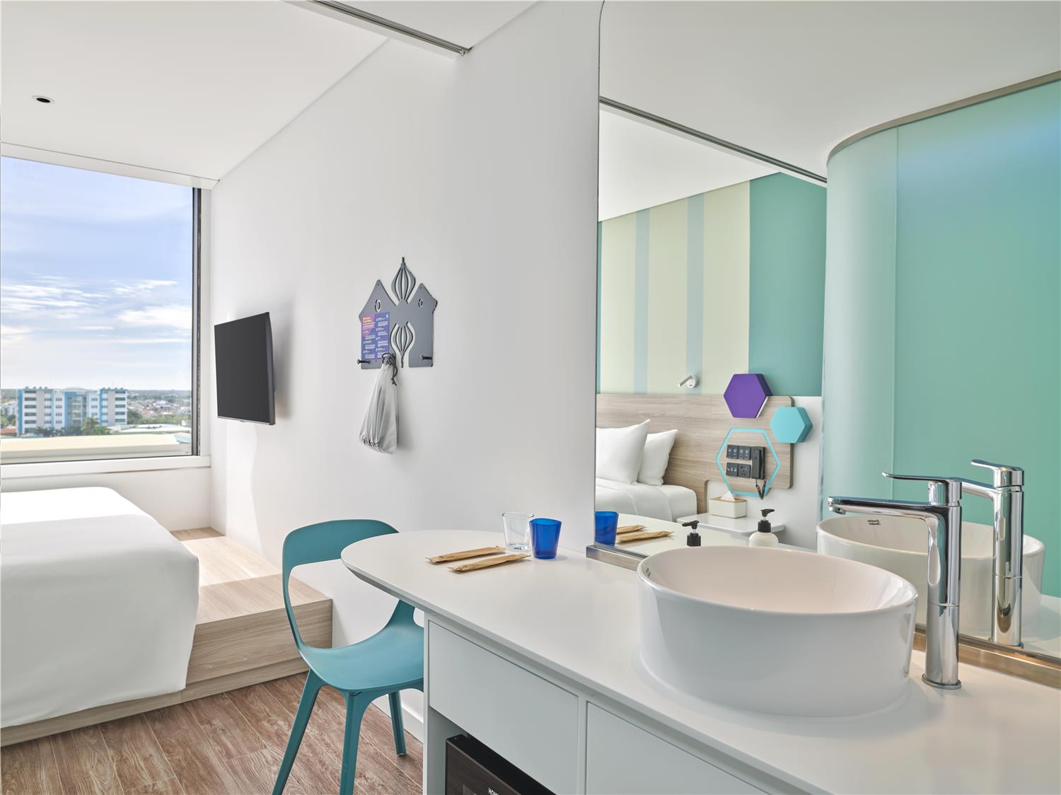 tru by hilton tam ky city centre