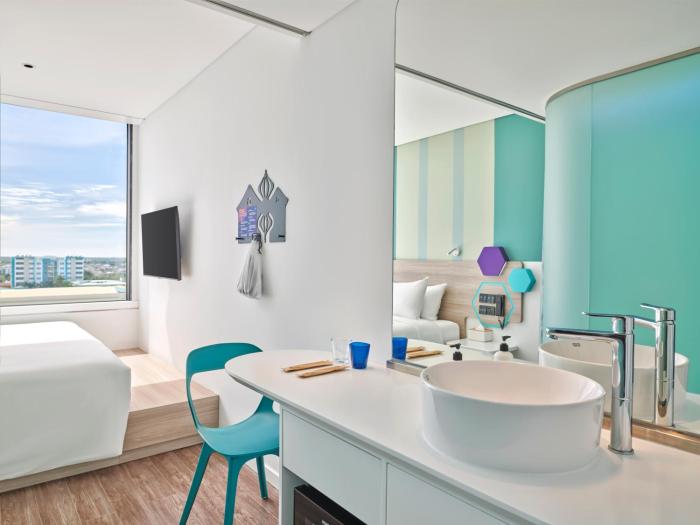 tru by hilton tam ky city centre