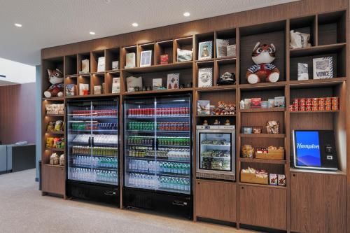 hampton by hilton venice isola nuova